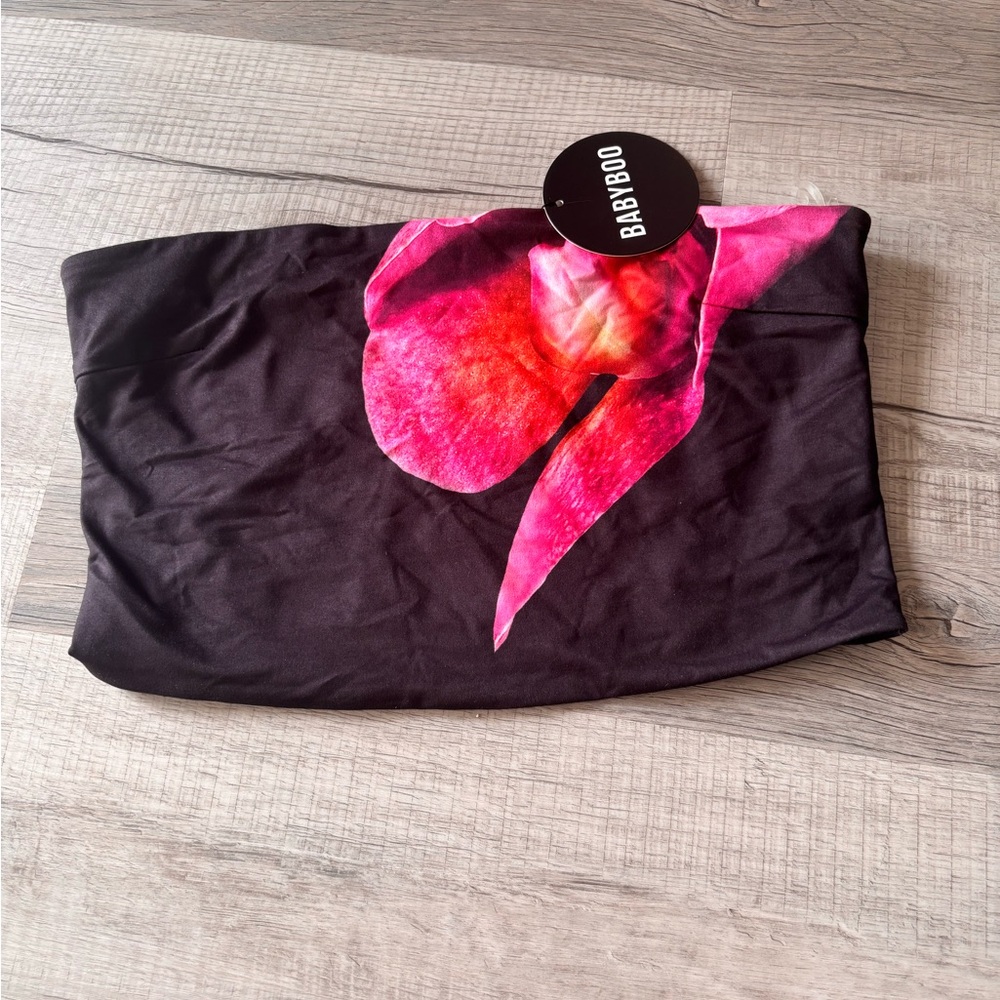 Elegant Black and Pink Maxi Dress - Picture 2 of 4